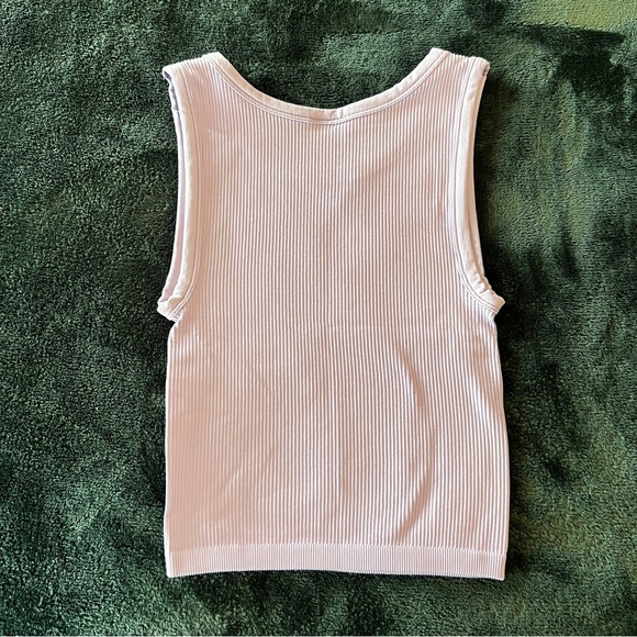 Aritzia Sunday Best Seamless Crop Tank Top in Lavender size XS - Picture 3 of 3